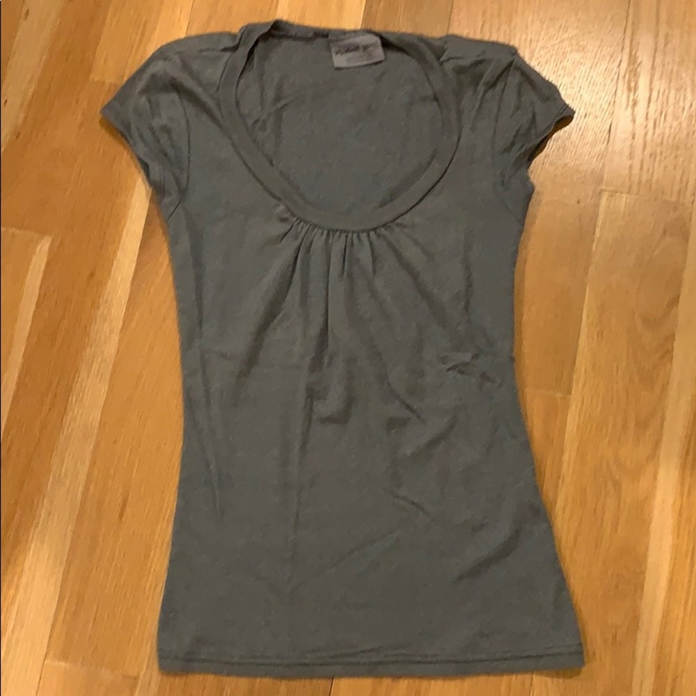 Michael Stars metallic green t shirt